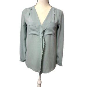2/$30 HD in Paris Soft Green Lightweight Pull Over Blouse Sz. 0 #2307
